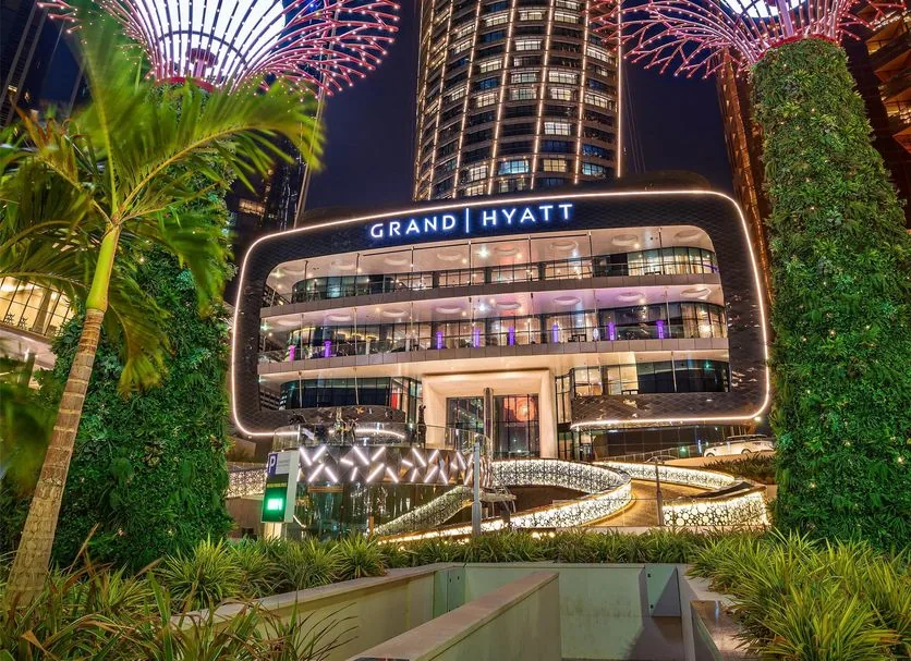 Grand Hyatt Abu Dhabi Hotel and Residences Emirates Pearl 11